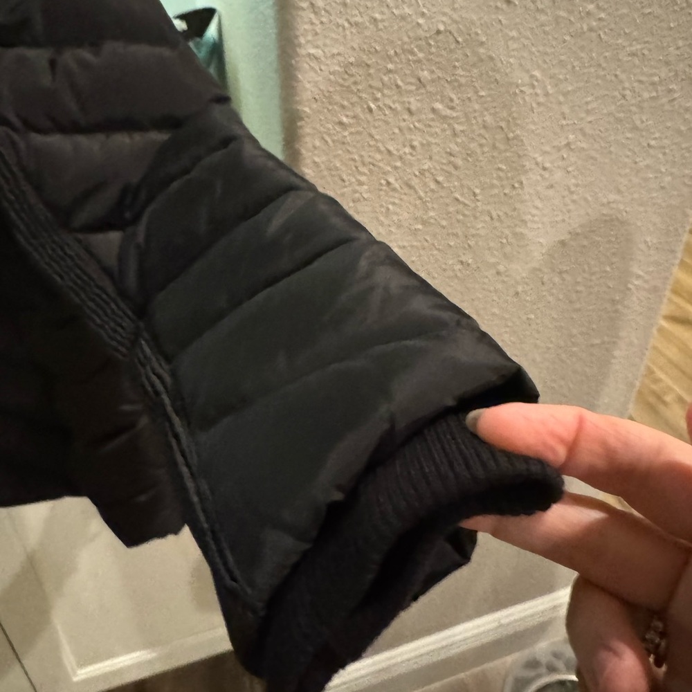 MICHAEL Michael Kors Black Puffer Jacket with Faux Fur Hood - Picture 4 of 5